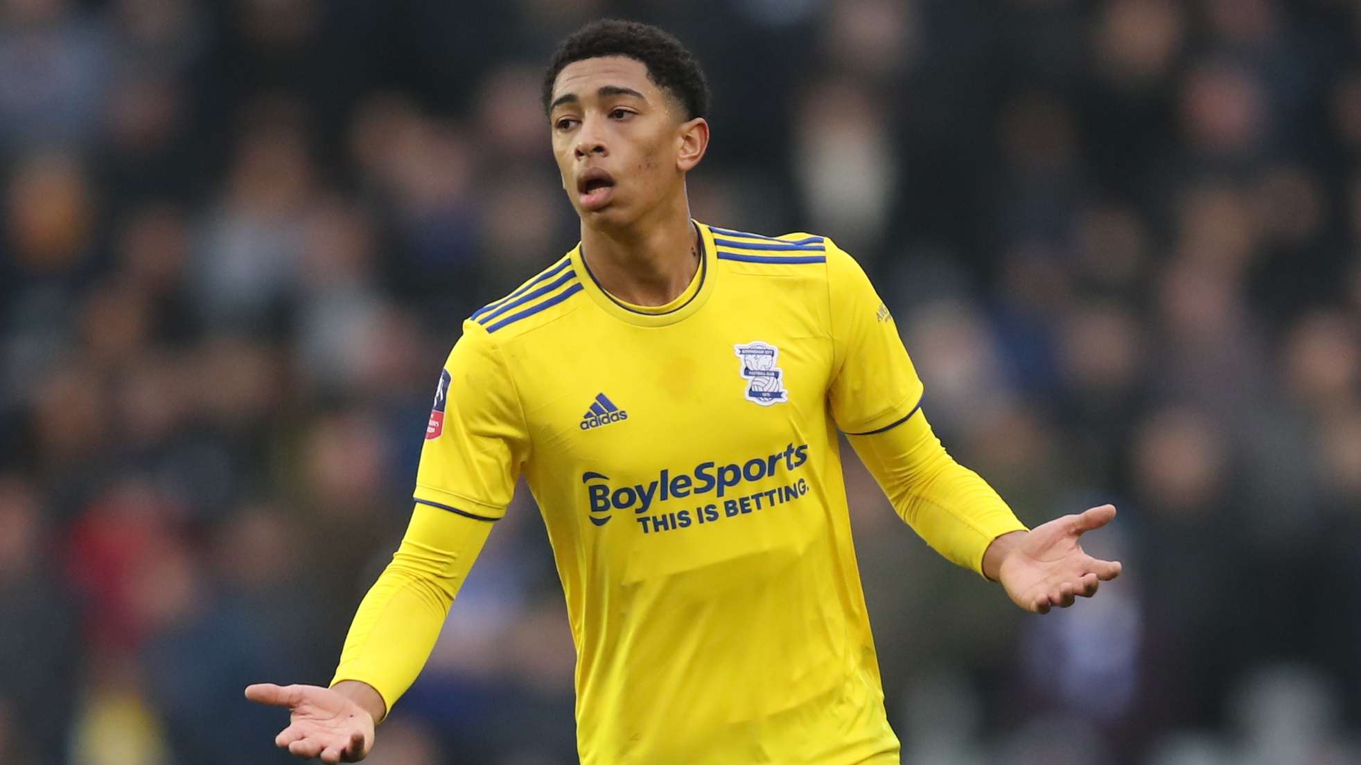 凭借他的成 凭借他的成