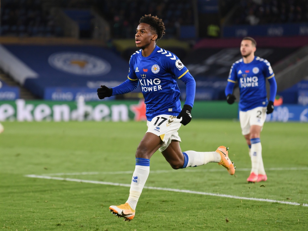 也显得更加 也显得更加